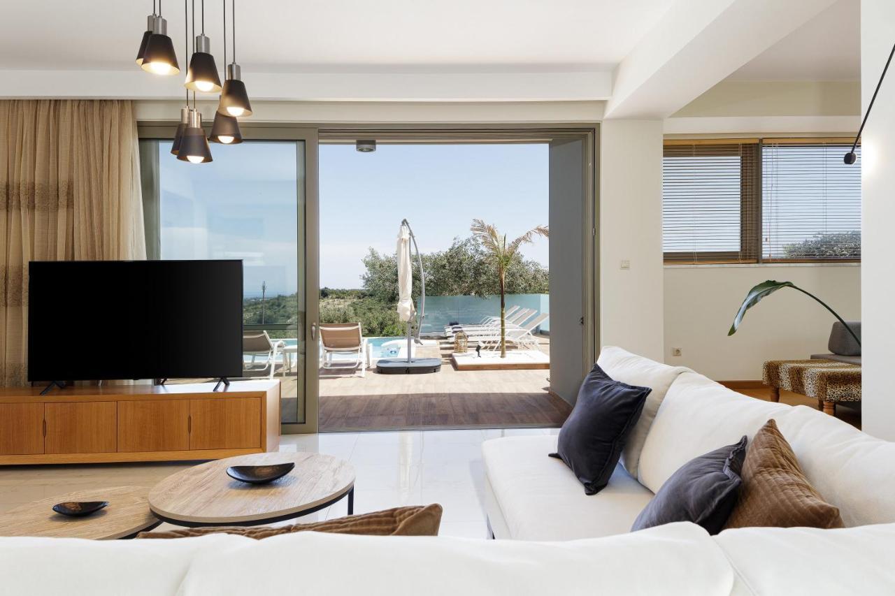 Rizes Villa With Jacuzzi & Heated Pool Agia Triada Екстер'єр фото